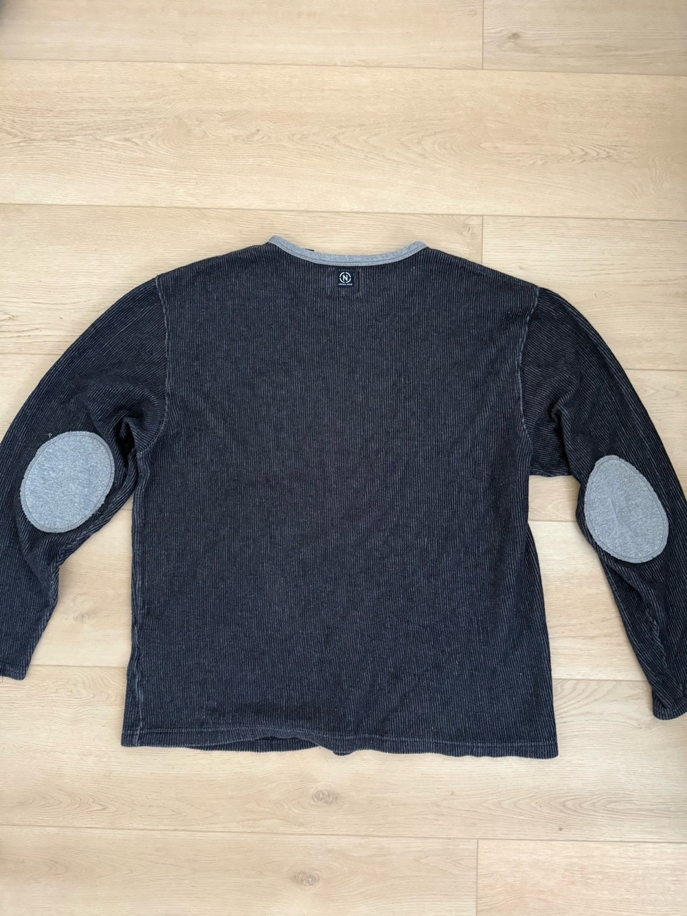 Nautica Men’s XXL corduroy V-neck pullover long sleeve elbow patch navy blue top - Picture 2 of 5